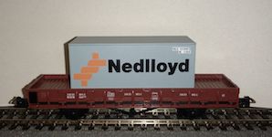 PIKO    Nedlloyd 57701N
